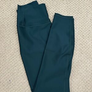 ALO Yoga 7/8 High Waist Airlift Leggings